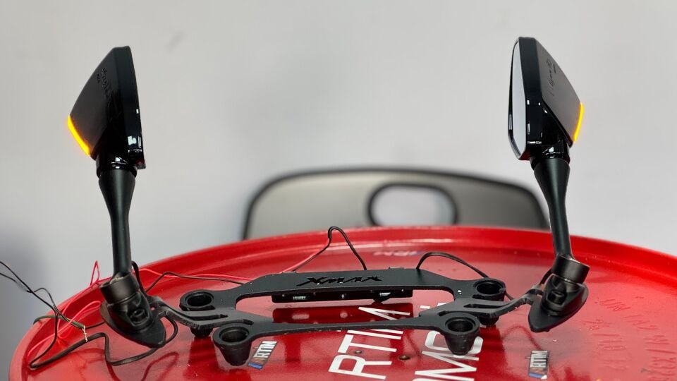 Xmax 250-300 2018-23 Sinyalli Ayna Seti