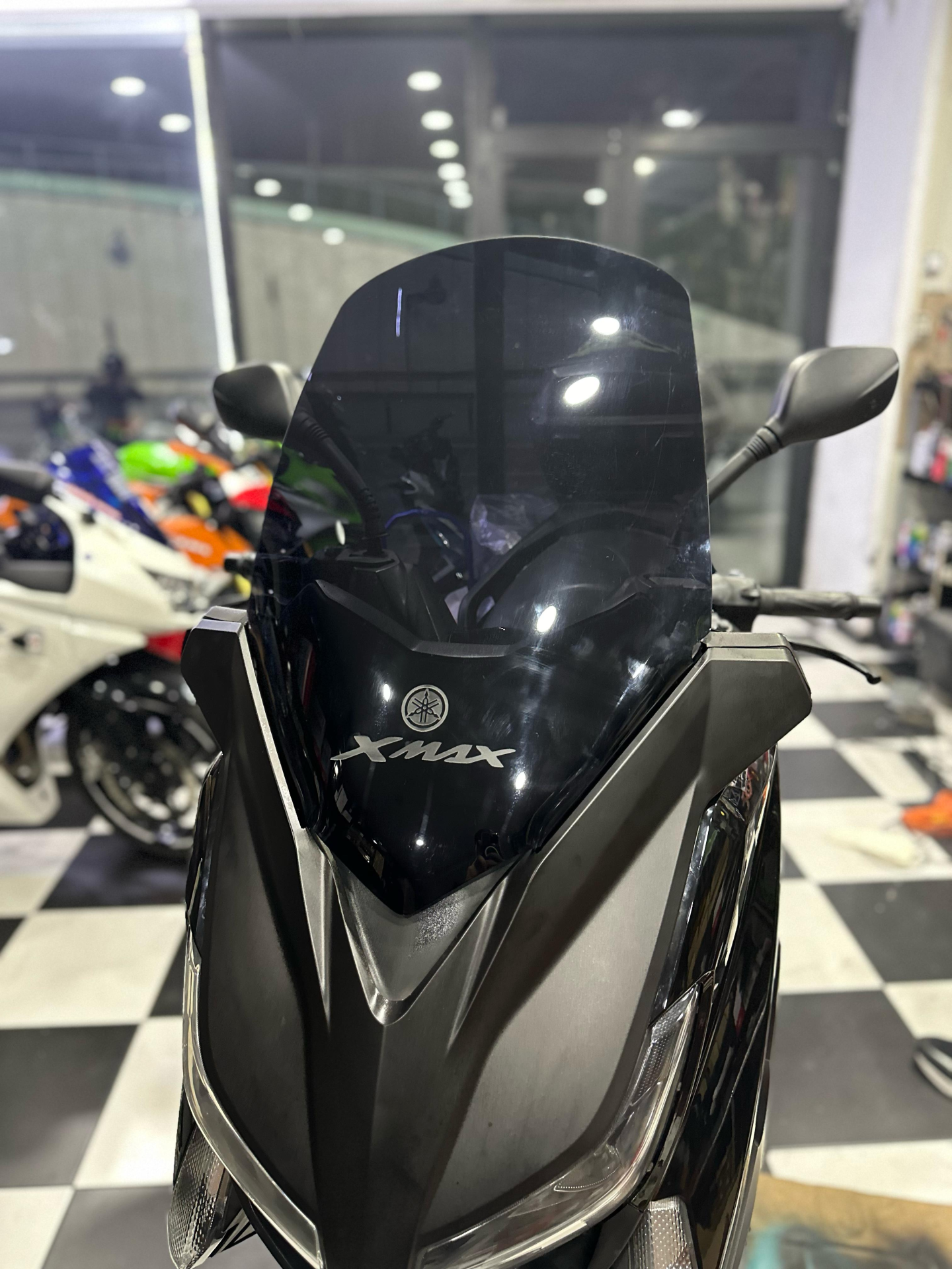 Yamaha Xmax 250 2014-17 Füme Ön Cam 58 Cm