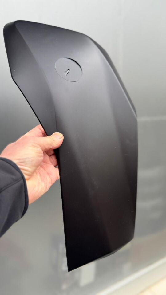 Orijinal Xmax 250-300 2024 Mor Sağ Kafa Grenajı BMKF837700P6