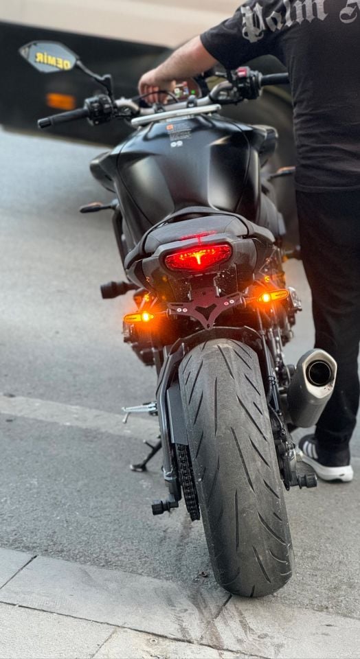 Yamaha Mt-10 22-24 Katlanır Spor Plakalık