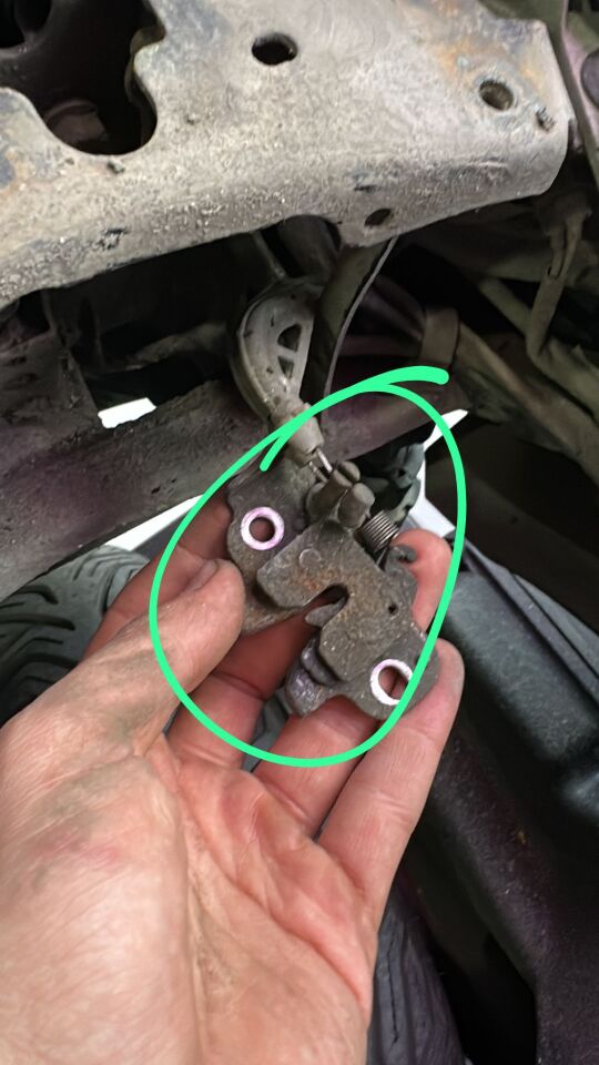 Xmax 2018-2023 Orijinal Havuz Sele Kilidi B65F47800000