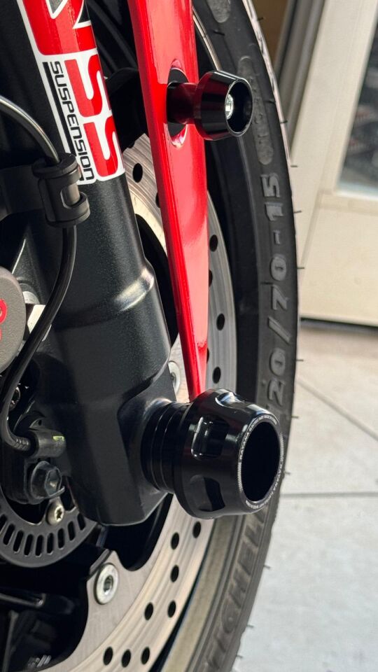 Xmax 250-300 2018-26 Prof. Ön Aks Takozu Seti