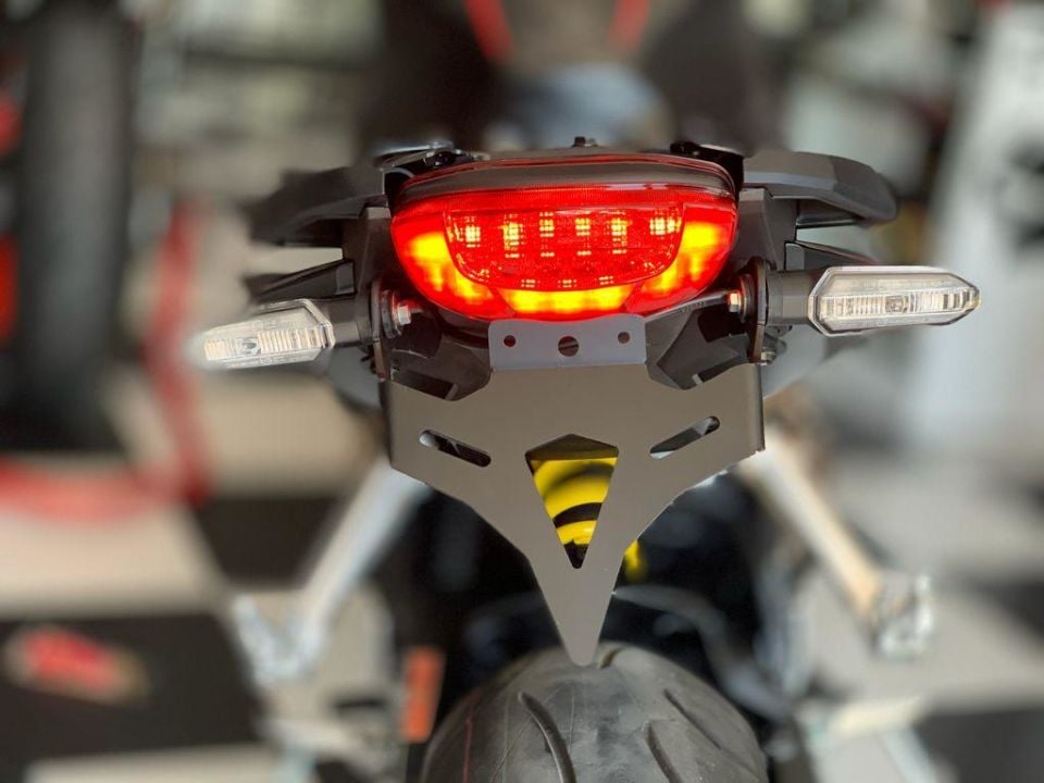 Honda Cb 650R Cbr 650R  2018-20  Sabit Plakalık