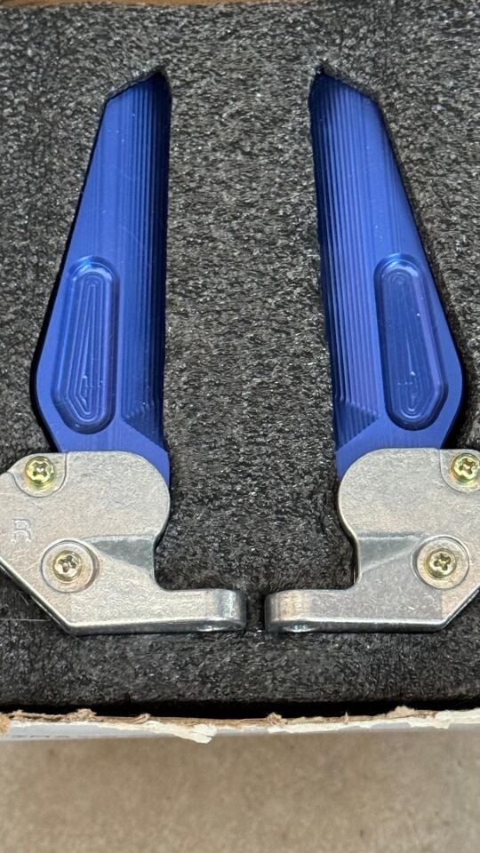 Xmax 250 2018-23 Cnc Arka Braketli Basamak Seti Mavi