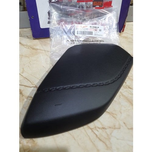 Orijinal Xmax 250 2018-23 Sağ Torpido Üst Kapağı B74F836M00