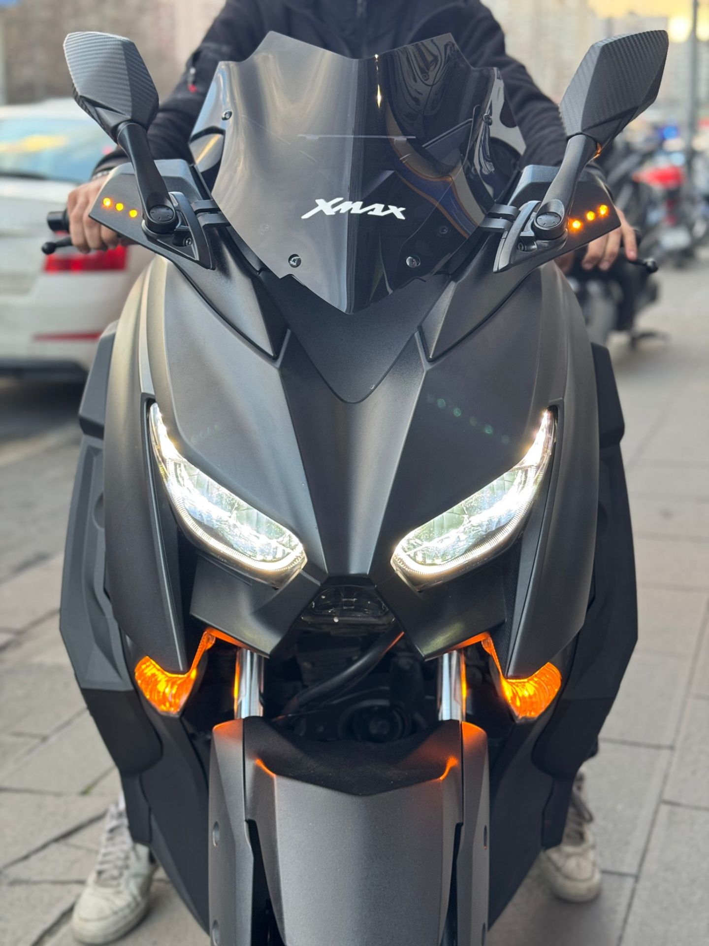 Xmax 250-300 2018-23 Model 1 R25 Kısa Kat.Köşeli Spor Ayna Seti