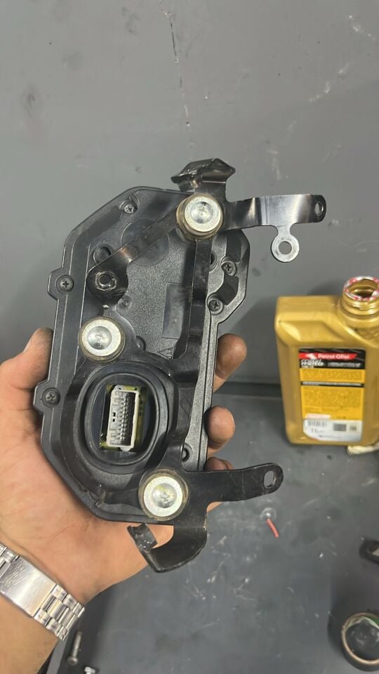 Mt-25 2019-2024 Orijinal Gösterge Km Alt Tutucu B9TH351900