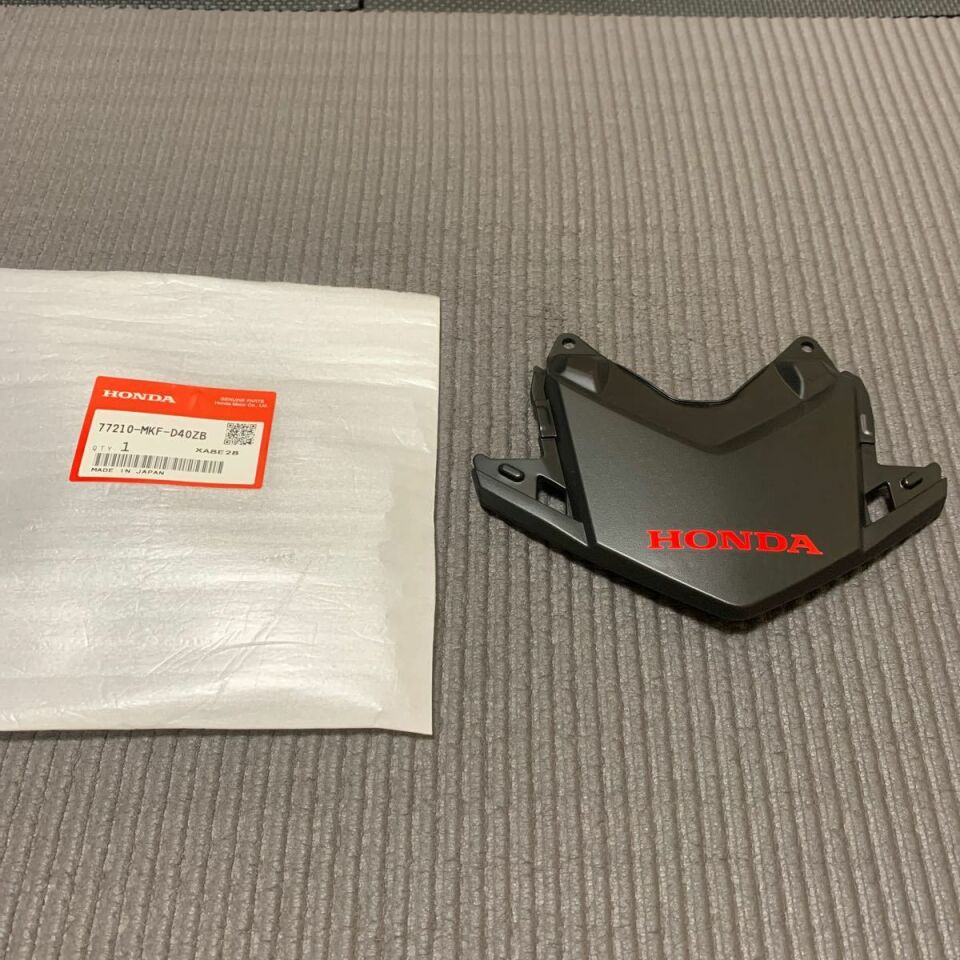 Honda Cbr 1000RR 2017-2019 Orjinal Arka Stop Üstü Kapak 77210-MKF-D40ZB