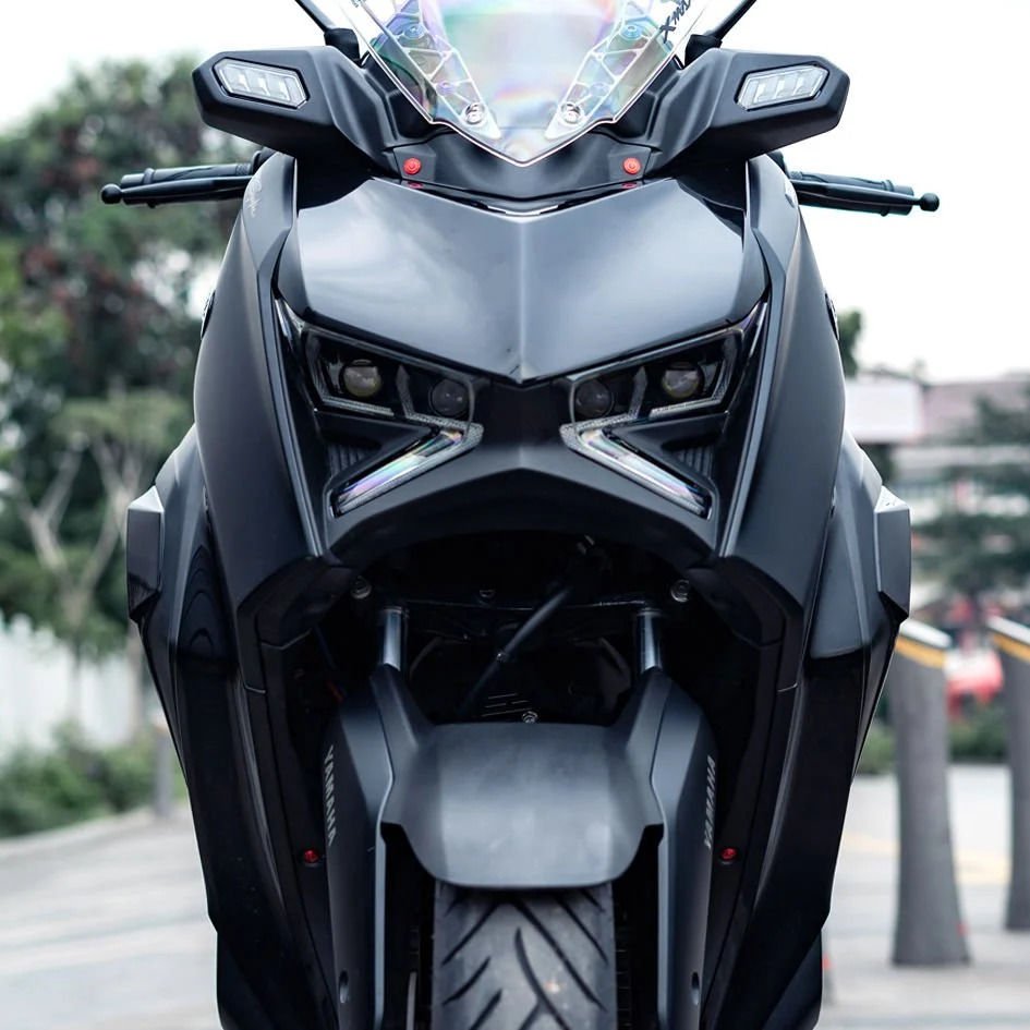 Xmax Tech-Max 2024-2026 Modifiye Füme Bacak Rüzgar Koruma Seti