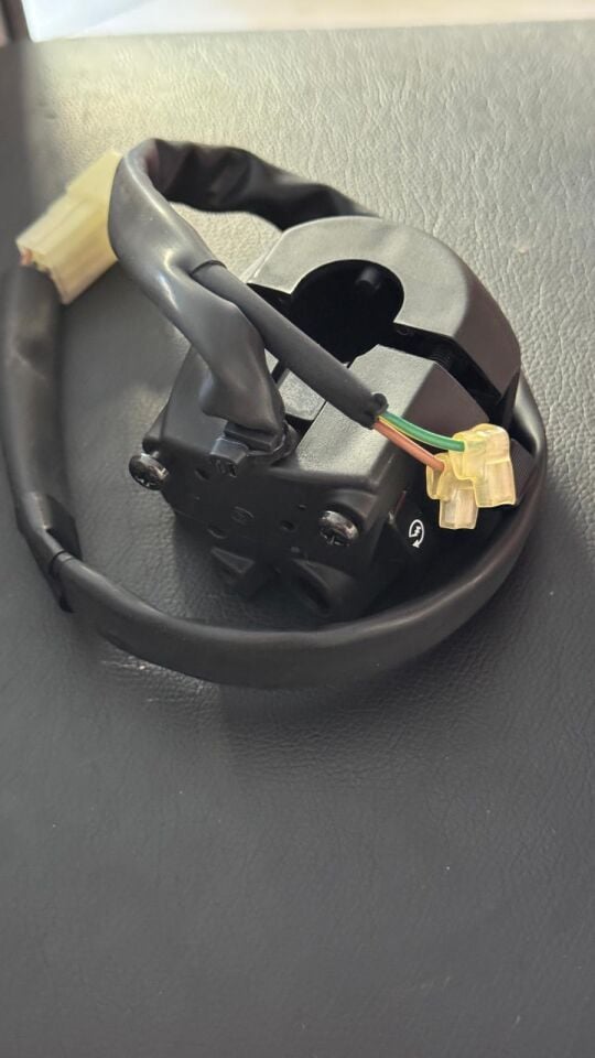 Xmax 250 2010-13 Sağ Kumanda Butonu 37PH397500