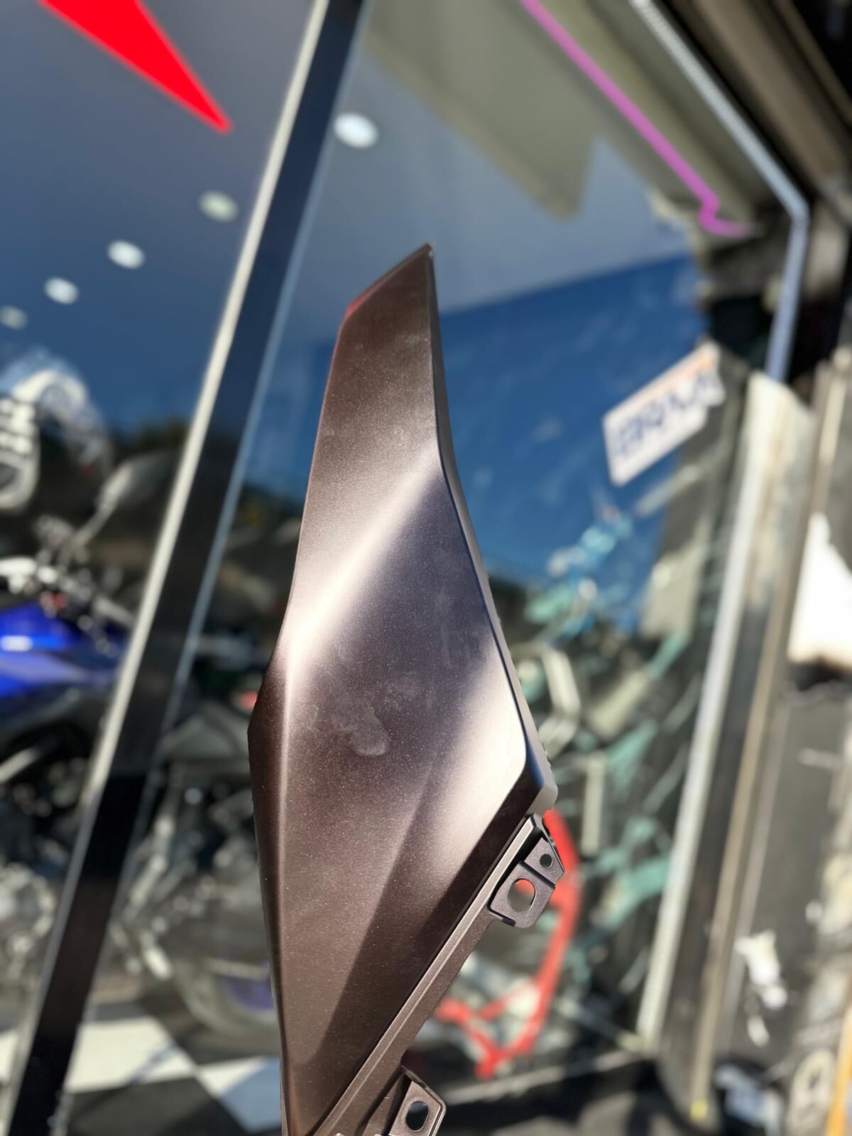 Xmax 250-300 2024 Mor Sol Kuyruk Sele Grenajı BMKF173100P7