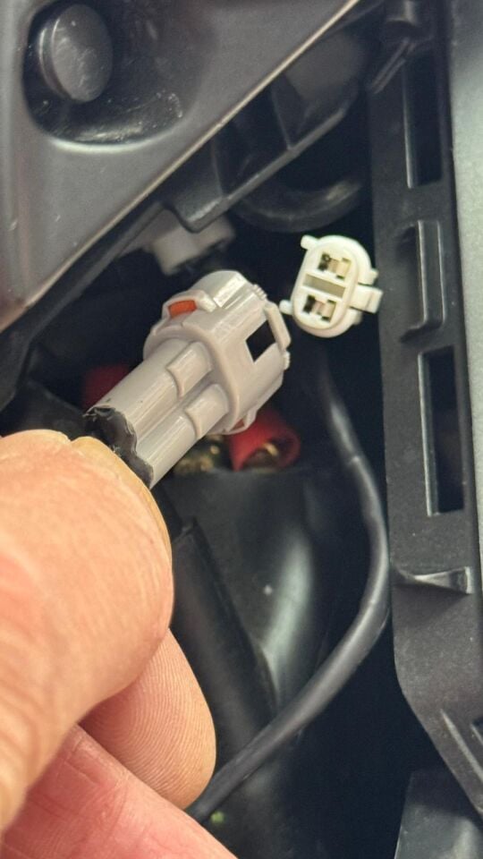 Xmax 250-300 2018-24 Sf Karbon Şarjlı Wireless  Telefon Tutucu