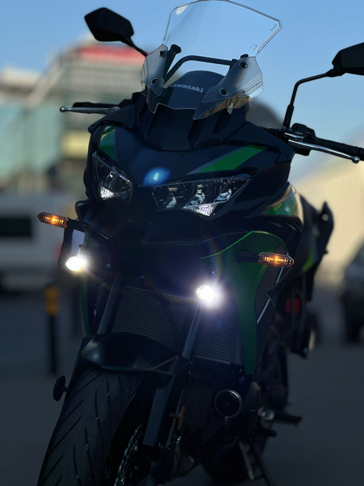 Kawasaki versys 650 Sis Farı Seti