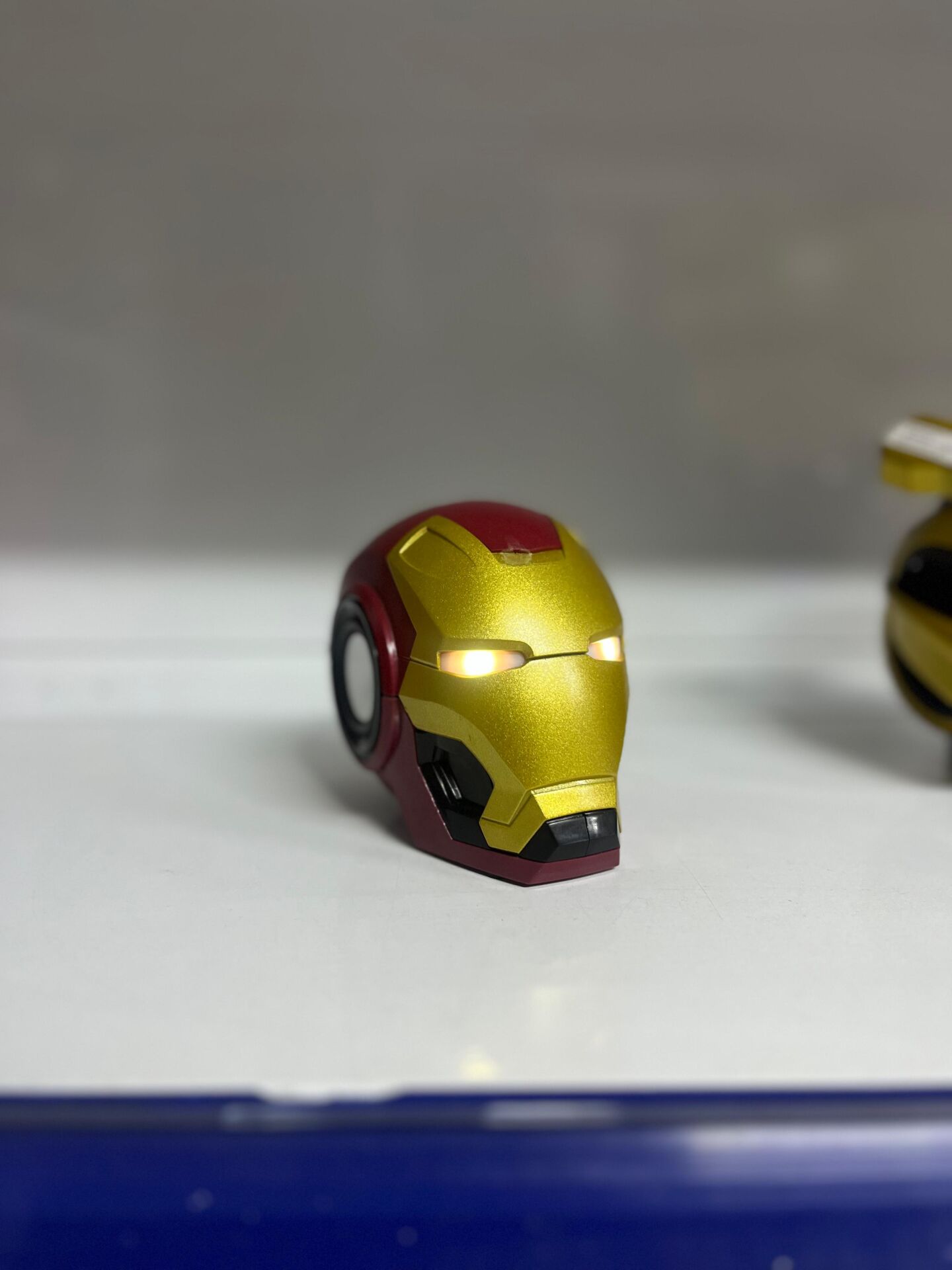 kask şeklinde bluetooth hoparlör