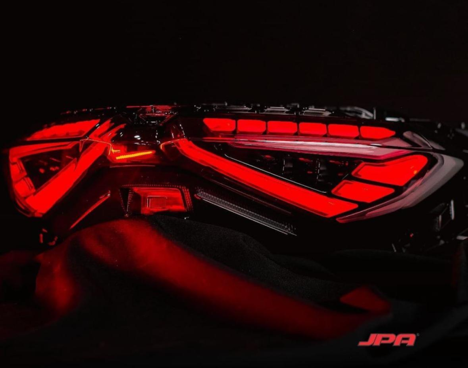 Nmax 125-155  2021-24 Black Edition Stop