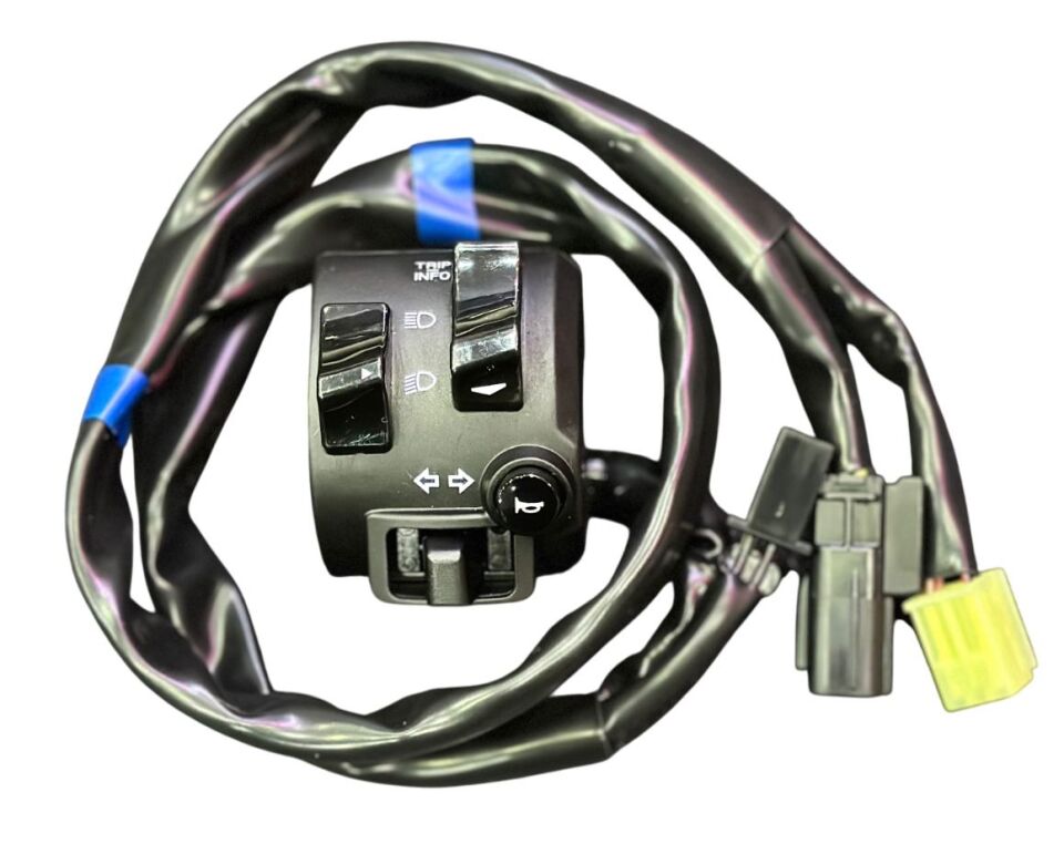 Orijinal Tracer 7 2020-24 Sol Kumanda Paneli-Sol Kütük B4T8396900