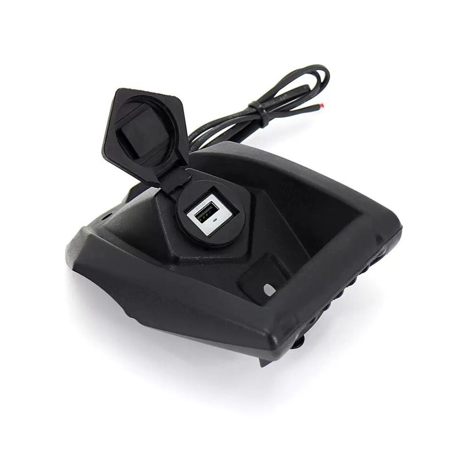 Xmax 250-300 2018-25 Orta Kapak  Usb Li Telefon Tutucu