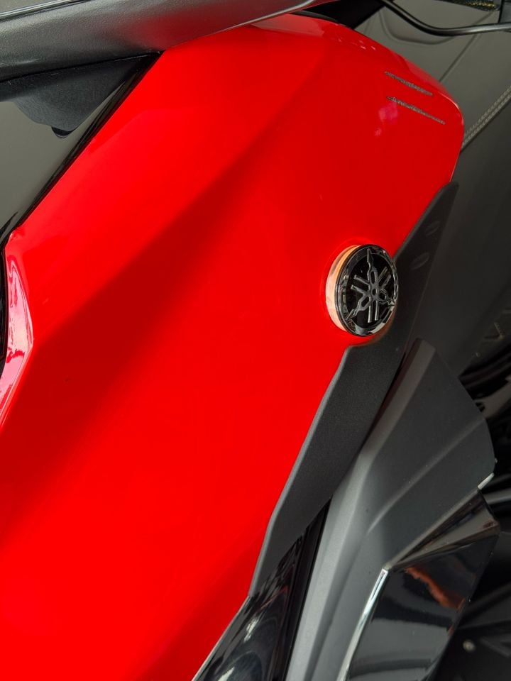 Xmax 250-300 Ledli Premium Logo