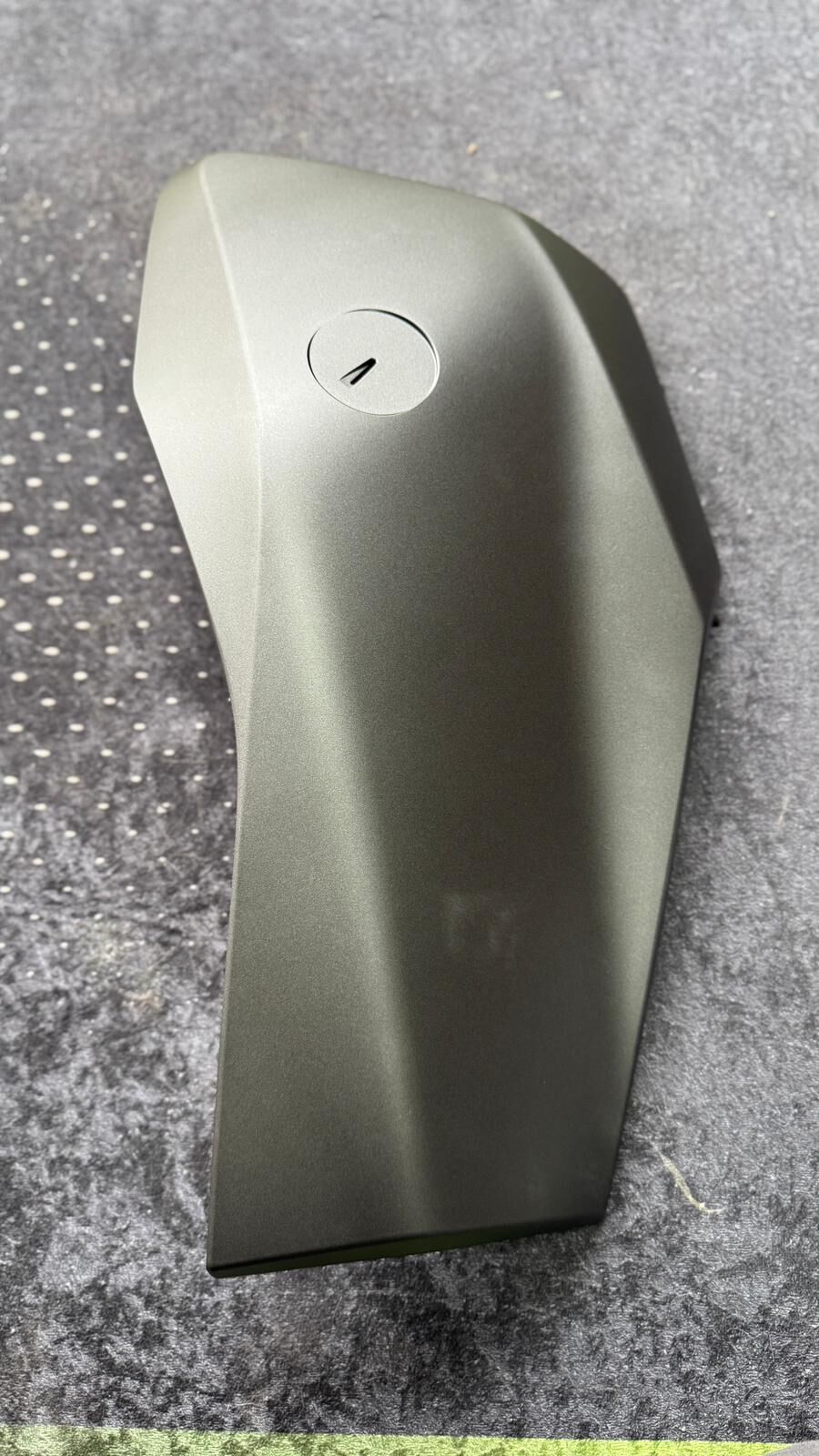 Xmax 250 2024-25 Gri Sağ Far Grenajı BMKF837700P0