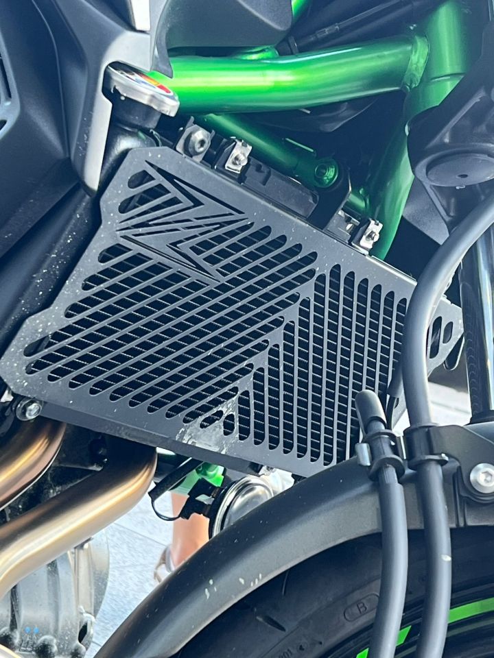Kawasaki Z650 Radyatör Koruma New Model