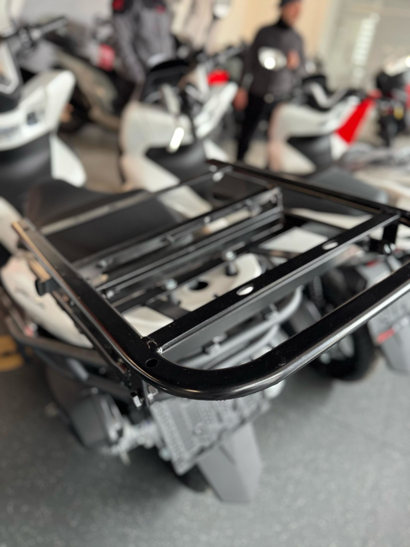 Pcx 2021\25 Kızaklı Çanta Demiri