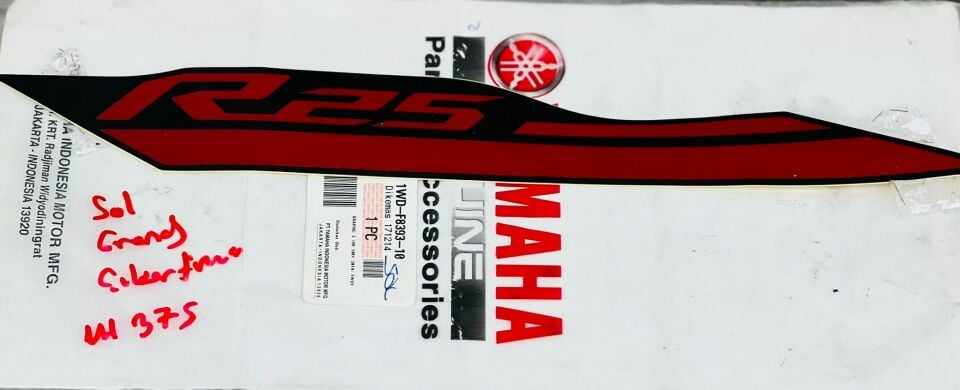 Orijinal Yzf R25 2015 Üst Sol Grenaj Sticker 1WDF839310