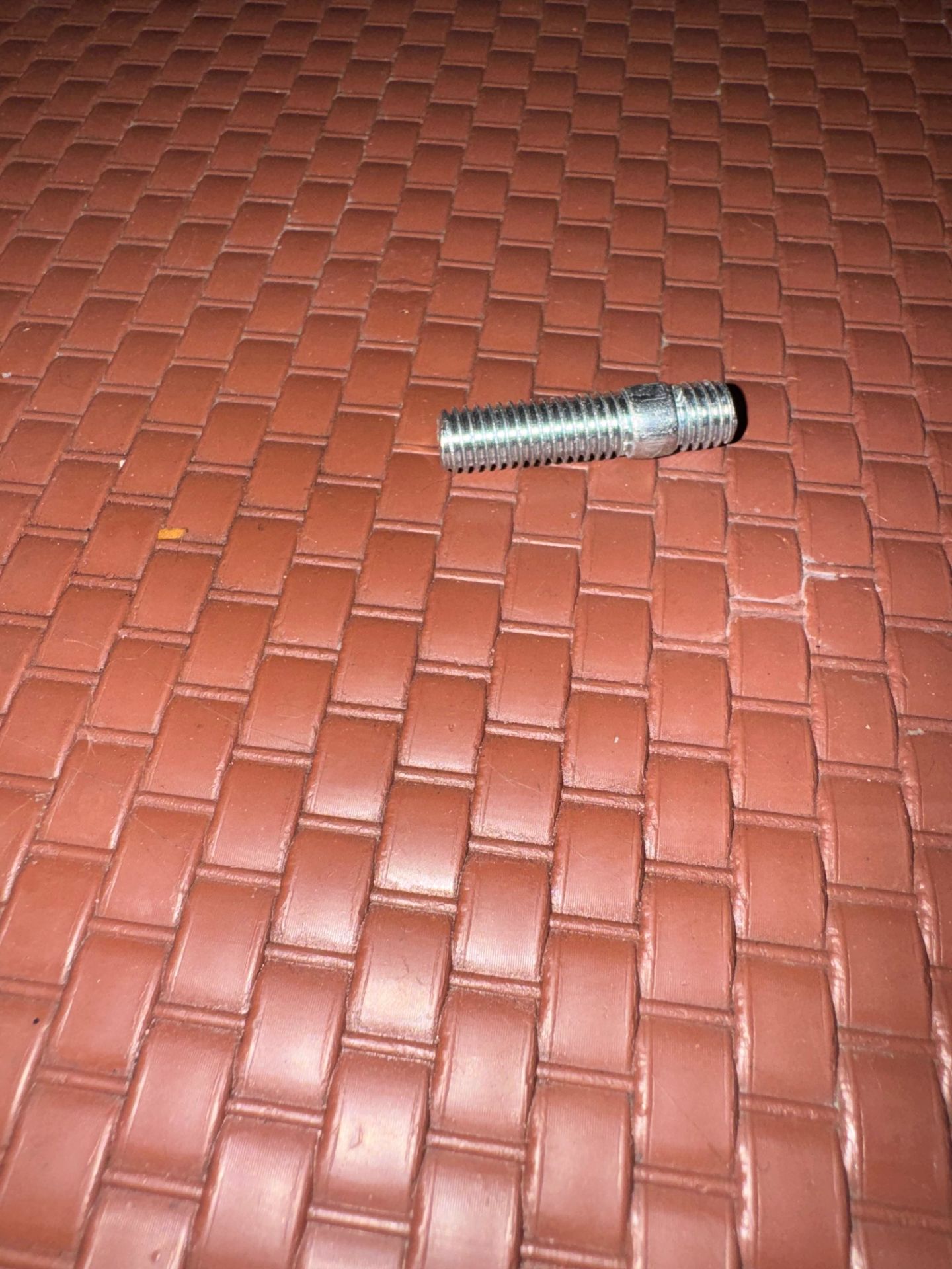 Mt-09 Tracer 900 Egzoz Saplama Vida Seti