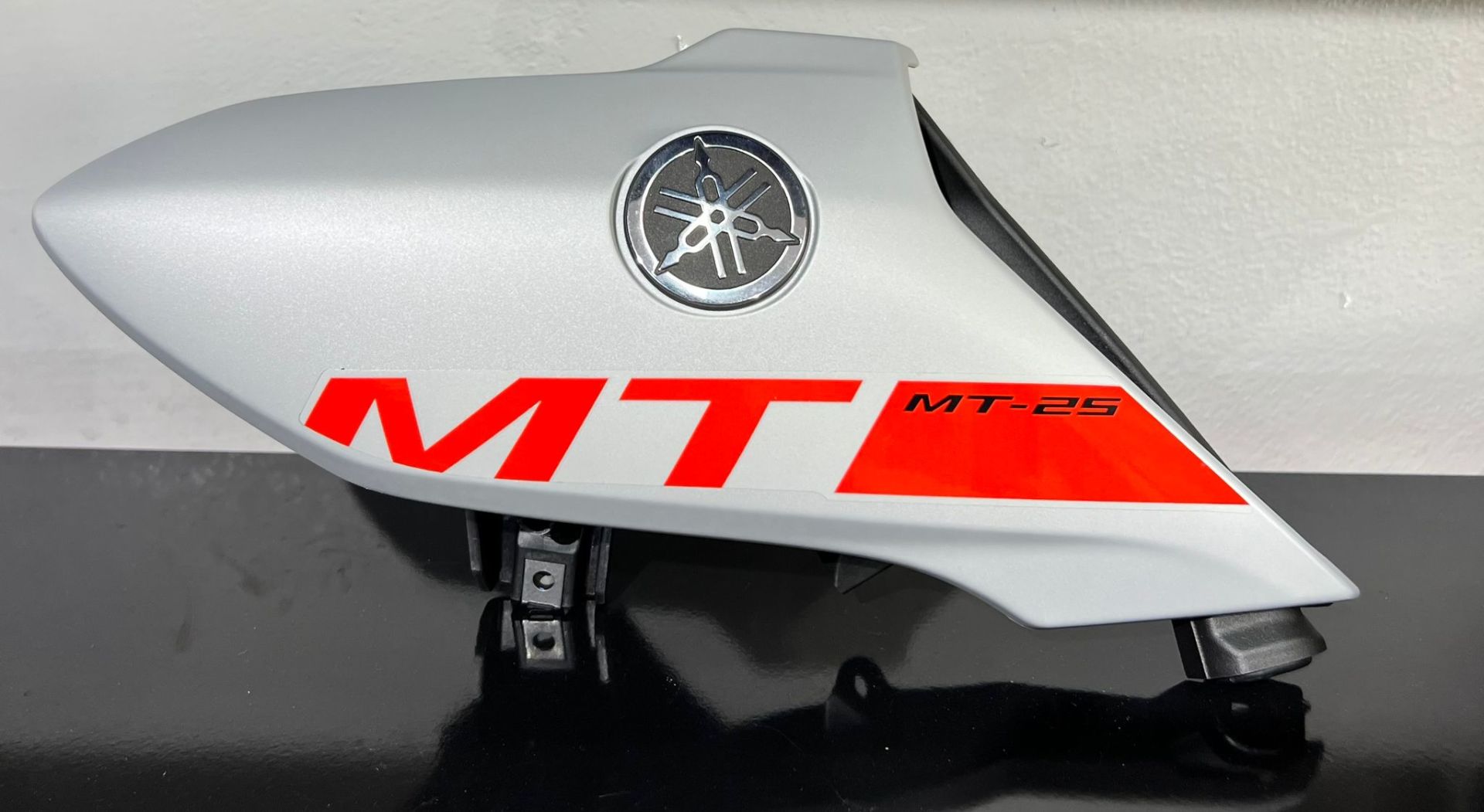 Mt-25 2019-24 Orijinal Sağ Gri Ramair Hava Kanalı B9TXF13A00P1