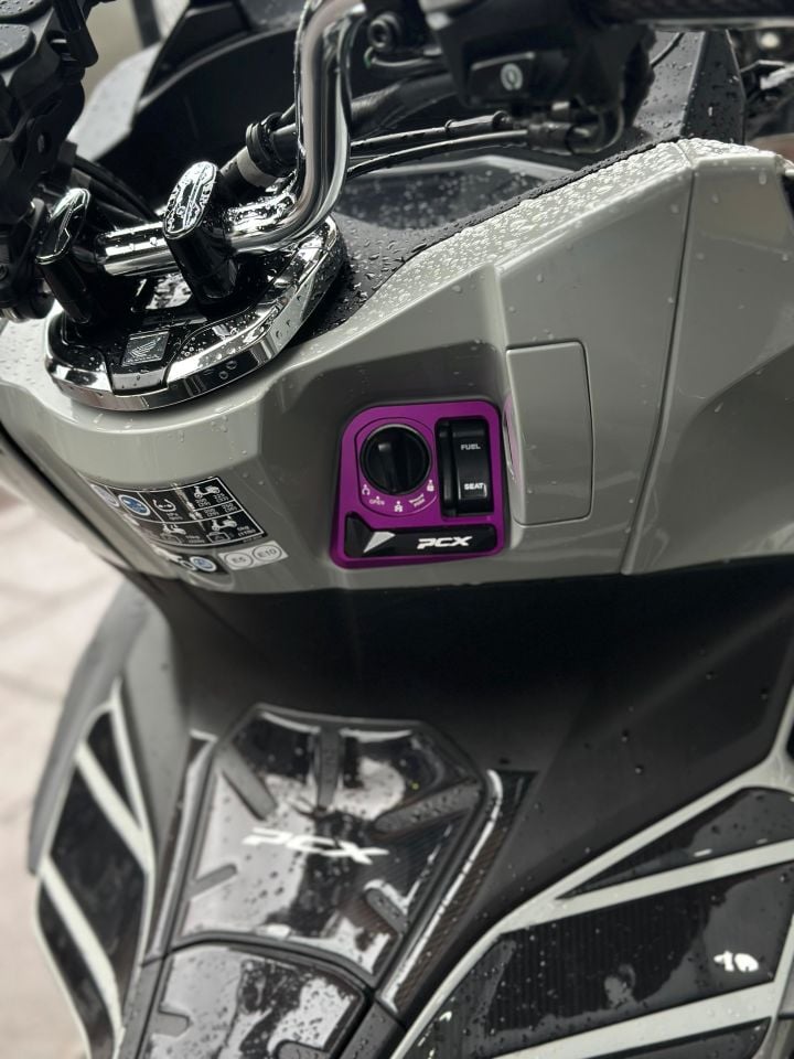 Pcx 125 2021-24 Kontak Çerçeve