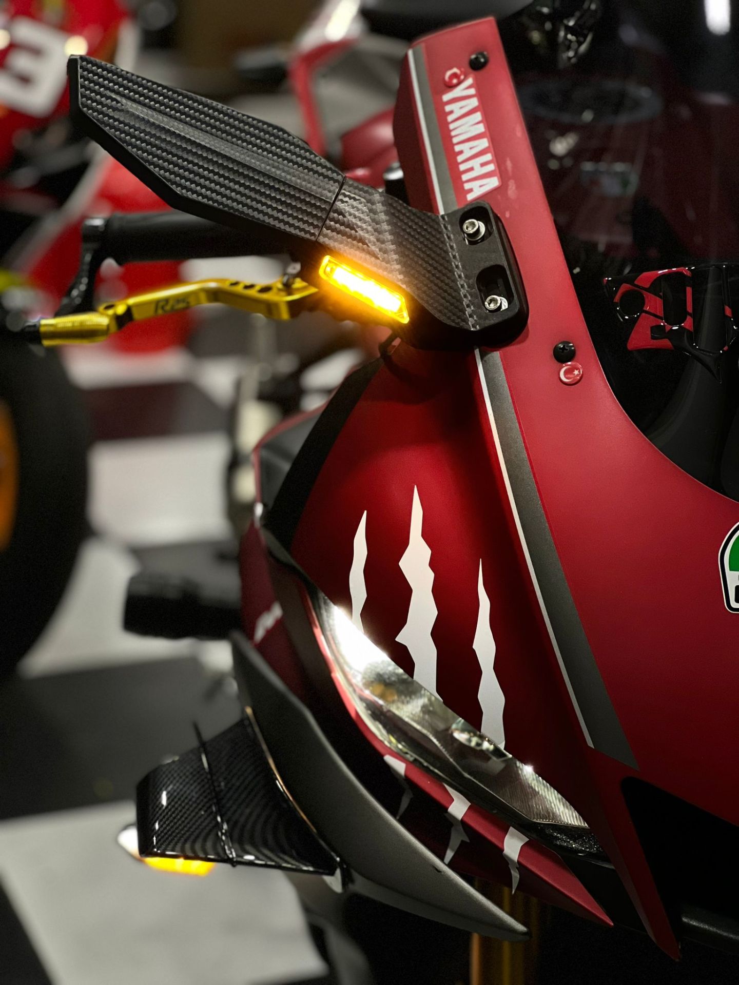 Panigale ModelYzf R25 2019-2024 Sinyalli Ayna Seti