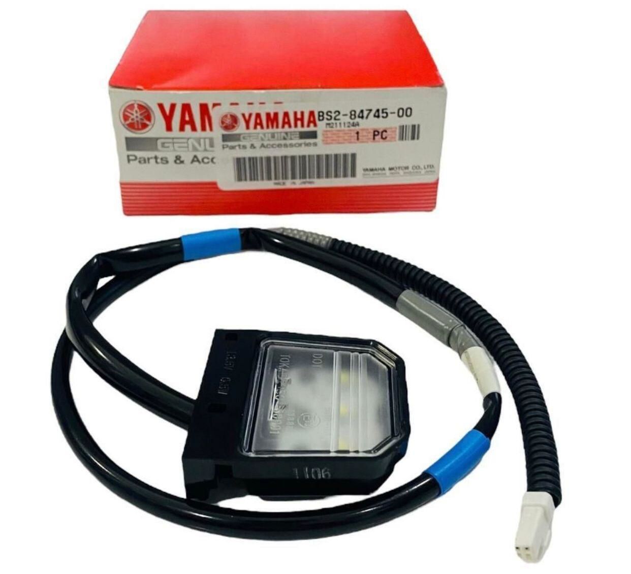 Mt-09 2017-20 Orijinal Arka Sıyırıcı Plaka Lambası BS28474500